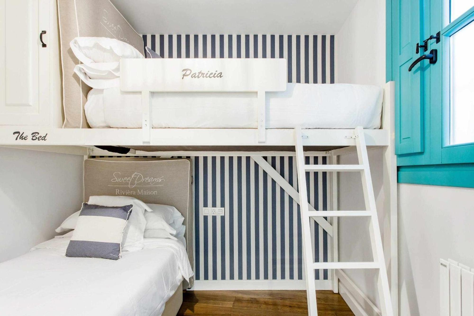 Revitalized Apartment In Historical Building Girona Esterno foto